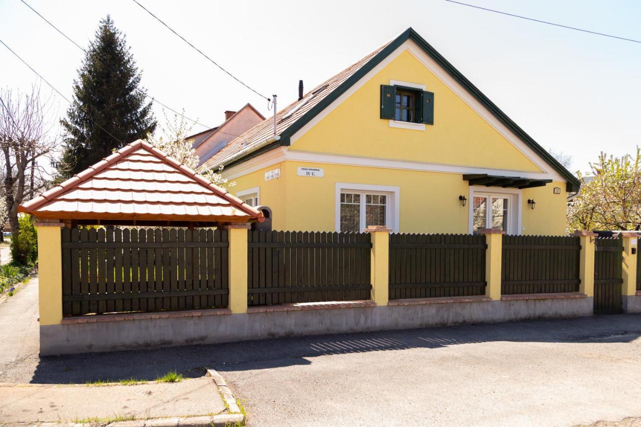 Vanilia Apartman Eger Zewnętrze zdjęcie